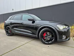 Schwarz Gebraucht 2023 Audi Q8 e-tron Sport SUV | 61.890 € (Fairer Preis)