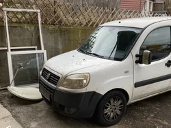 Weiß Gebraucht 2008 Fiat Doblò Van / Kleinbus | 1.999 € (Superpreis)