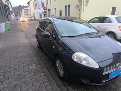 Blau Gebraucht 2009 Fiat Grande Punto Kleinwagen | 2.250 € (Guter Preis)