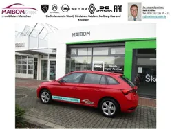 Velvet red metallic (metallic) Gebraucht 2024 Skoda Scala Selection Kleinwagen | 25.900 € (Teuer)