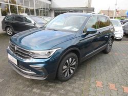 Nightshade blue (metallic) Gebraucht 2024 VW Tiguan Move SUV | 32.788 € (Guter Preis)