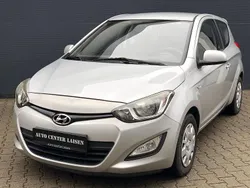 Silber Gebraucht 2012 Hyundai i20 Edition Limousine | 4.999 € (Fairer Preis)