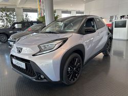 Silber Neu 2025 Toyota Aygo X Edition SUV | 22.499 €