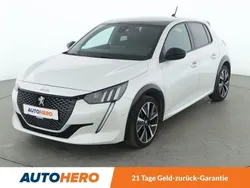 Weiß Gebraucht 2021 Peugeot 208 GT Kleinwagen | 17.360 € (Fairer Preis)