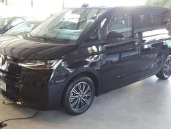 Deep black perleffekt Gebraucht 2023 VW T7 Van | 49.995 € (Guter Preis)