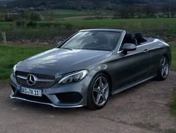 Grau Gebraucht 2017 Mercedes C220 AMG line Cabrio | 32.500 €