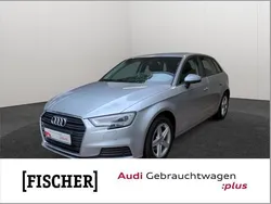 Florettsilber Gebraucht 2018 Audi A3 Comfort | 16.987 € (Fairer Preis)