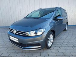 Grau Gebraucht 2016 VW Touran Van / Kleinbus | 16.490 € (Fairer Preis)
