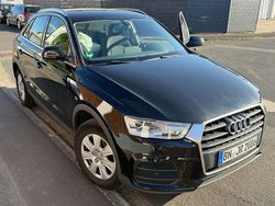 Schwarz Gebraucht 2016 Audi Q3 SUV | 9.900 € (Fairer Preis)