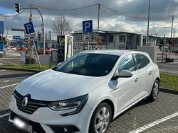 Weiß Gebraucht 2016 Renault Mégane IV Bose Edition Limousine | 13.000 € (Guter Preis)