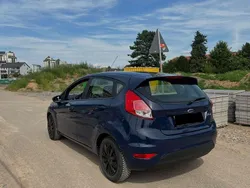 Blau Gebraucht 2014 Ford Fiesta Celebration Kleinwagen | 4.299 € (Guter Preis)