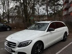 Weiß Gebraucht 2018 Mercedes C220 AMG line Kombi | 18.000 € (Guter Preis)
