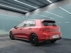 Rot Gebraucht 2024 VW Golf VIII GTD Kleinwagen | 35.199 € (Guter Preis)