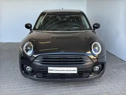 Midnight black met. Gebraucht 2022 Mini Cooper Clubman Classic Kombi | 25.689 € (Etwas zu teuer)