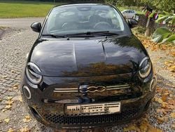 Schwarz Gebraucht 2022 Fiat 500e La Prima | 18.900 € (Fairer Preis)