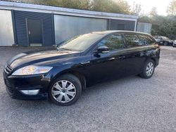 Schwarz Gebraucht 2011 Ford Mondeo Trend Limousine | 2.500 € (Guter Preis)