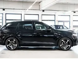 Schwarz Gebraucht 2018 Audi Q7 Design SUV | 40.900 € (Fairer Preis)