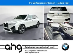 Weiß Gebraucht 2024 BMW iX Performance SUV | 53.990 € (Guter Preis)