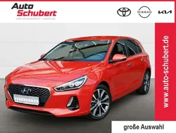 Rot Gebraucht 2018 Hyundai i30 Style Limousine | 14.890 € (Fairer Preis)
