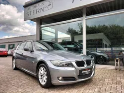 Grau Gebraucht 2009 BMW 318 Comfort Edition Kombi | 5.400 € (Etwas zu teuer)