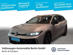 Oyster silver metallic Gebraucht 2024 VW Passat R-line Kombi | 44.470 € (Guter Preis)