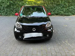 Schwarz Gebraucht 2019 Smart ForFour Passion Kleinwagen | 14.300 € (Etwas zu teuer)