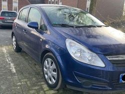 Blau Gebraucht 2008 Opel Corsa Limousine | 3.200 € (Etwas zu teuer)