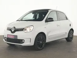 Weiß Gebraucht 2023 Renault Twingo Urban Night Kleinwagen | 13.979 € (Fairer Preis)