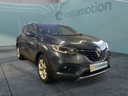 Grau Gebraucht 2019 Renault Kadjar Bose Edition SUV | 19.284 € (Fairer Preis)