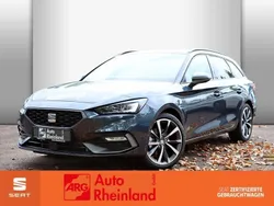 Grau Gebraucht 2024 Seat Leon FR Kombi | 34.447 € (Teuer)