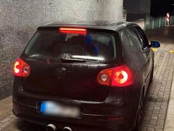 Schwarz Gebraucht 2004 VW Golf V R Coupé | 3.500 € (Etwas zu teuer)