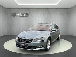 Grau Gebraucht 2019 Skoda Superb Style Kombi | 19.990 € (Teuer)