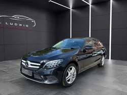 Obsidianschwarz Gebraucht 2018 Mercedes C220 Kombi | 20.899 € (Fairer Preis)