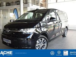 Deep black perleffekt (schwarz) Neu 2025 VW Multivan Life Van | 71.526 €