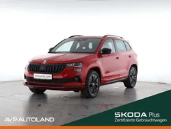 Velvet rot Gebraucht 2024 Skoda Karoq SportLine SUV | 36.989 € (Fairer Preis)