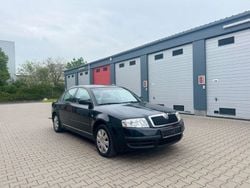 Schwarz Gebraucht 2004 Skoda Superb Comfort Limousine | 1.799 € (Superpreis)