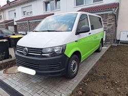 Weiß Gebraucht 2016 VW Caravelle Trendline Van / Kleinbus | 24.000 € (Guter Preis)
