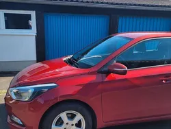 Rot Gebraucht 2018 Hyundai i20 Active Limousine | 11.500 € (Guter Preis)