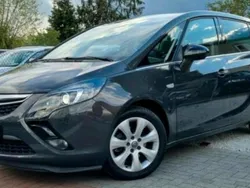 Grau Gebraucht 2012 Opel Zafira Tourer Van / Kleinbus | 6.830 € (Fairer Preis)