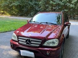 Rot Gebraucht 2003 Mercedes ML55 AMG AMG SUV | 8.700 € (Fairer Preis)