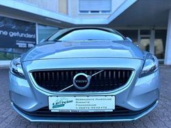 Silber Gebraucht 2018 Volvo V40 Kombi | 14.500 € (Etwas zu teuer)