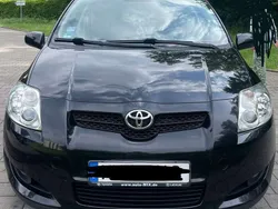 Schwarz Gebraucht 2009 Toyota Auris Team Limousine | 3.500 € (Fairer Preis)