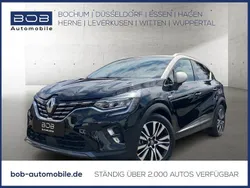 Zweifarbig: blackpe (schwarz) Gebraucht 2021 Renault Captur Initiale Paris SUV | 20.444 € (Fairer Preis)