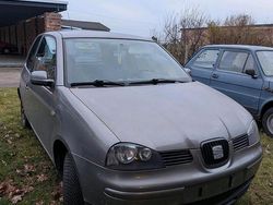 Grau Gebraucht 2002 Seat Arosa Kleinwagen | 799 € (Guter Preis)