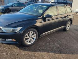Schwarz Gebraucht 2017 VW Passat Highline Kombi | 5.590 €