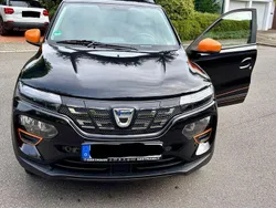 Schwarz Gebraucht 2022 Dacia Spring Comfort Plus Kleinwagen | 9.800 € (Guter Preis)