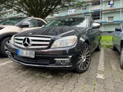 Schwarz Gebraucht 2007 Mercedes C200 Limousine | 4.499 € (Fairer Preis)