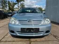 Blau Gebraucht 2006 Toyota Corolla Sol Limousine | 5.490 € (Etwas zu teuer)
