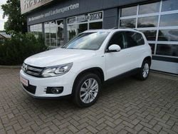 Weiß Gebraucht 2014 VW Tiguan Sportline SUV | 16.690 € (Etwas zu teuer)
