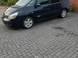Blau Gebraucht 2004 Renault Grand Espace Van / Kleinbus | 990 €
